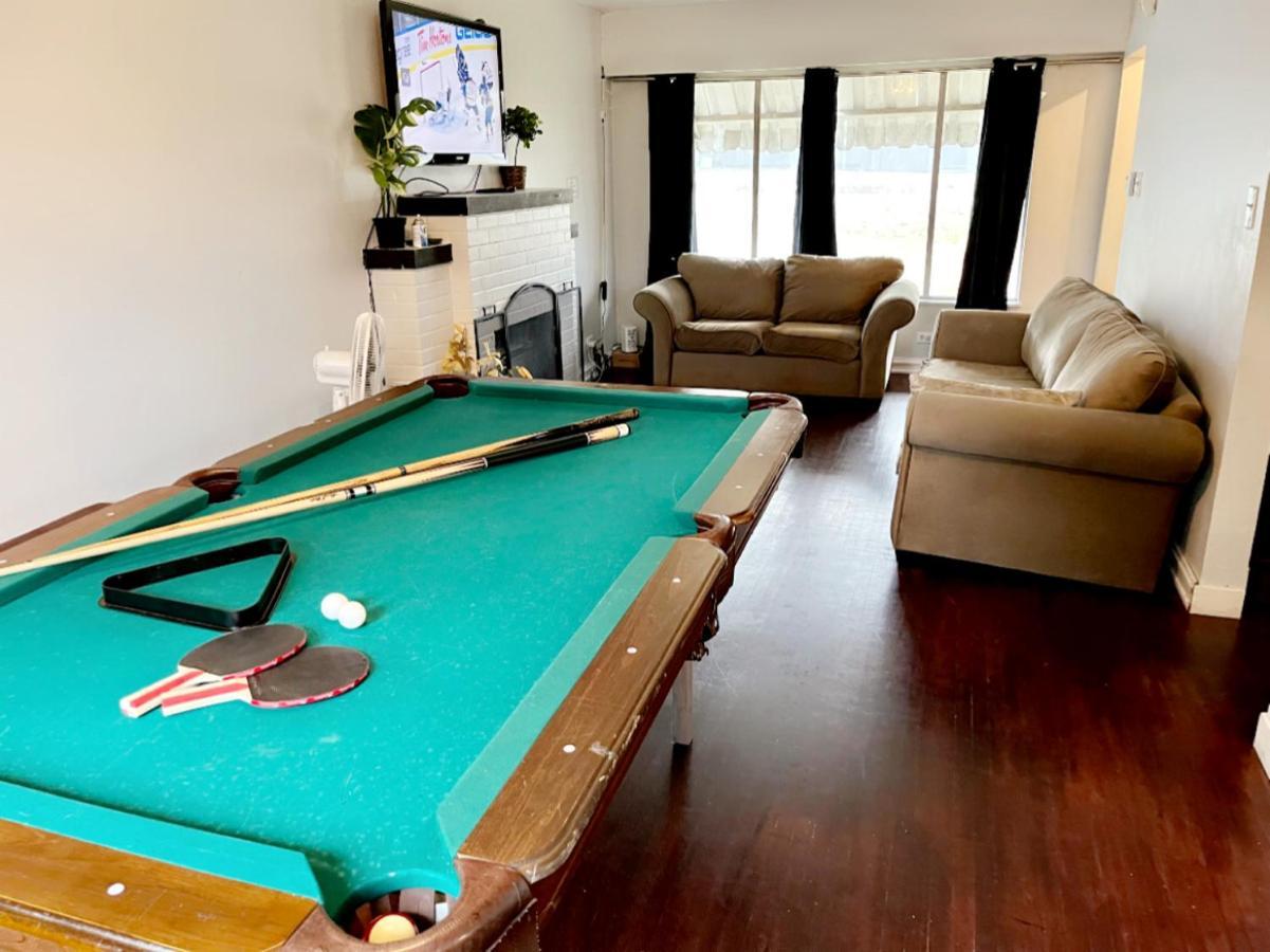 Vintage - 3 Bed House - North Surrey - Ping-Pong And Pool Table - Tv Cable Villa ภายนอก รูปภาพ